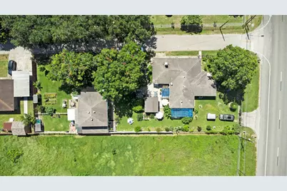 6503 Sharon Lane, Hitchcock, TX 77563 - Photo 37