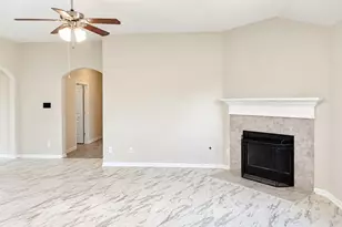 96 Jessica Dr, Dayton, TX 77535 - Photo 15