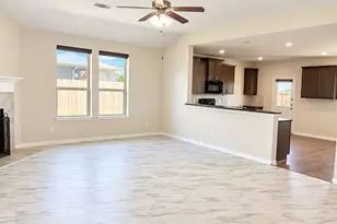 96 Jessica Dr, Dayton, TX 77535 - Photo 3