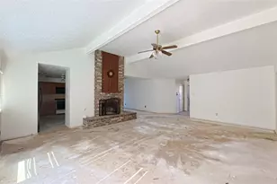 16730 Barkentine Ln, Friendswood, TX 77546 - Photo 3