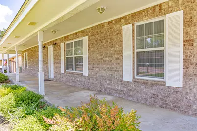 216 E Montana Drive, Shiner, TX 77984 - Photo 5