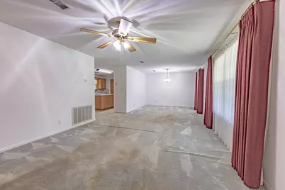 216 E Montana Drive, Shiner, TX 77984 - Photo 7