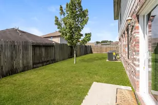 7811 Brookfield St, Baytown, TX 77523 - Photo 15