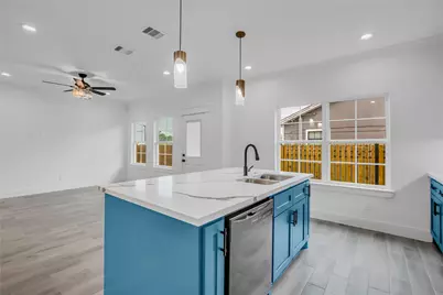 3168 Golfcrest, Houston, TX 77087 - Photo 9