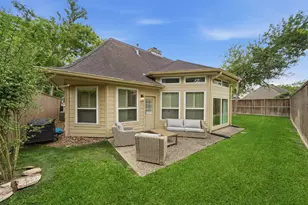 12210 Clearfork Dr, Houston, TX 77077 - Photo 31