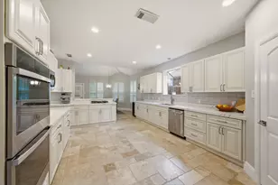 12210 Clearfork Dr, Houston, TX 77077 - Photo 7
