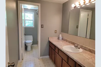 512 County Road 337, Cleveland, TX 77327 - Photo 23