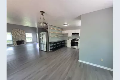 512 County Road 337, Cleveland, TX 77327 - Photo 5