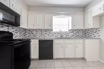 13115 Sherwood Oaks Drive, Houston, TX 77015 - Photo 9