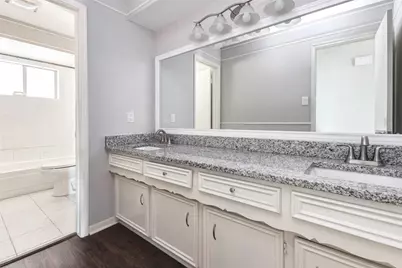 13115 Sherwood Oaks Drive, Houston, TX 77015 - Photo 17