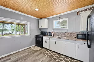 3129 County Rd 4750, Broaddus, TX 75929 - Photo 11