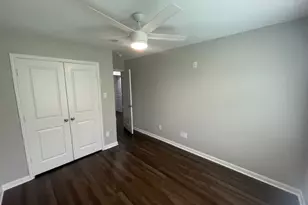 604 Willis, Alvin, TX 77511 - Photo 15