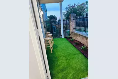 2750 Holly Hall Street #811, Houston, TX 77054 - Photo 19