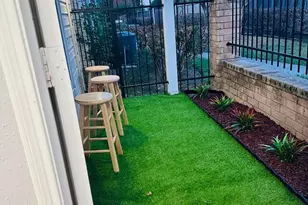 2750 Holly Hall St, Houston, TX 77054 - Photo 19