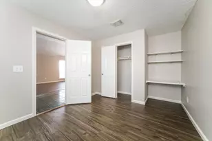 1638 Rushworth Dr, Houston, TX 77014 - Photo 9