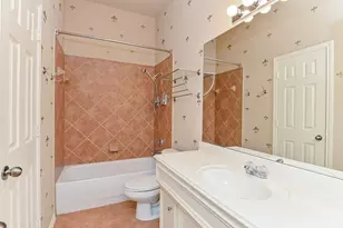 2106 Castle Gardens Ln, Katy, TX 77449 - Photo 17