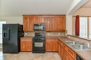 2106 Castle Gardens Ln, Katy, TX 77449 - Photo 15