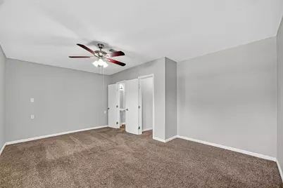 1004 S Shepherd Drive, Baytown, TX 77520 - Photo 23