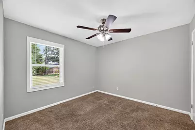 1004 S Shepherd Drive, Baytown, TX 77520 - Photo 31