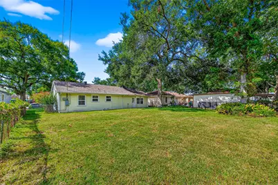 1004 S Shepherd Drive, Baytown, TX 77520 - Photo 37