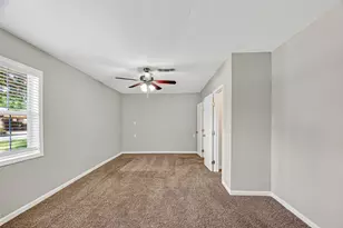 1004 S Shepherd Dr, Baytown, TX 77520 - Photo 21