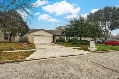 10118 Fernstone Lane, Houston, TX 77070 - Photo 1