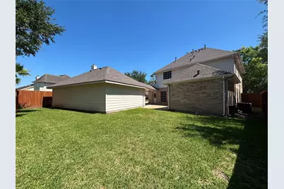3207 Long Bough Court, Houston, TX 77059 - Photo 5
