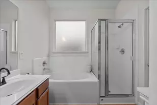 2001 Running Brook Ln, Pearland, TX 77584 - Photo 15