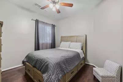 2001 Running Brook Lane, Pearland, TX 77584 - Photo 17