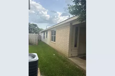 4007 Pepperstone Court, Houston, TX 77053 - Photo 13