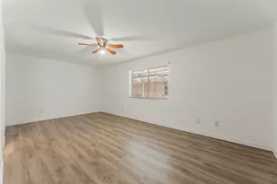 12633 Memorial Dr, Houston, TX 77024 - Photo 9