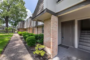 12633 Memorial Dr, Houston, TX 77024 - Photo 23