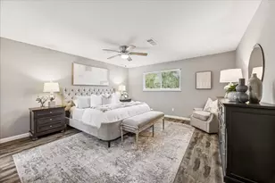 5630 McKnight St, Houston, TX 77035 - Photo 11