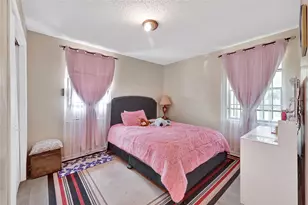 4930 Teton St, Houston, TX 77033 - Photo 15