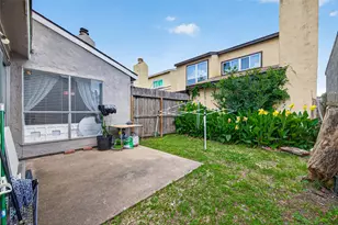 7709 Shadow Hill Ln, Houston, TX 77072 - Photo 33