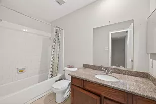 7709 Shadow Hill Ln, Houston, TX 77072 - Photo 31
