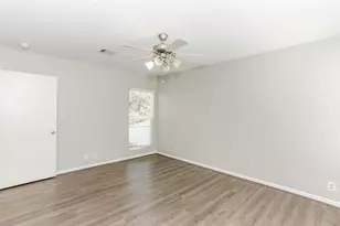 1918 Branard St, Houston, TX 77098 - Photo 13