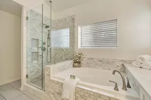 14810 Silver Knight Ct, Houston, TX 77062 - Photo 19