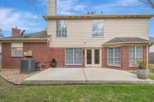 14810 Silver Knight Ct, Houston, TX 77062 - Photo 37