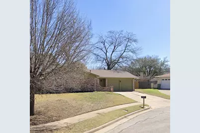 905 Kristin Court, Arlington, TX 76012 - Photo 3