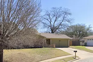 905 Kristin Ct, Arlington, TX 76012 - Photo 3
