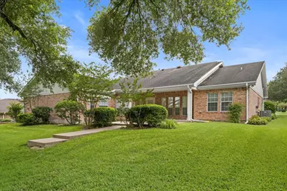 159 Charles Street, La Grange, TX 78945 - Photo 7