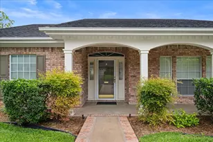 159 Charles St, La Grange, TX 78945 - Photo 5