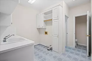 159 Charles St, La Grange, TX 78945 - Photo 35
