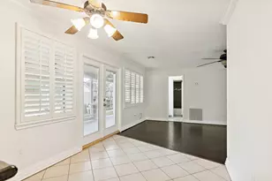 2705 Huckleberry Ln, Pasadena, TX 77502 - Photo 9