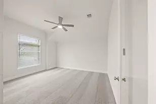 122 Artisan Ridge Dr, Conroe, TX 77318 - Photo 25