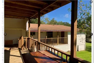 190 Briar Mdws Dr, Coldspring, TX 77331 - Photo 7