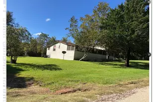 190 Briar Mdws Dr, Coldspring, TX 77331 - Photo 11
