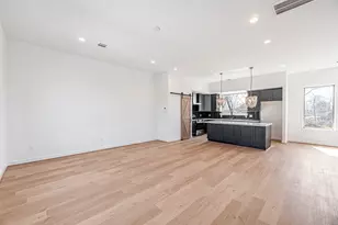 2318 Mills St, Houston, TX 77026 - Photo 9