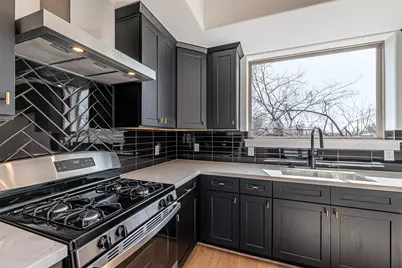 2318 Mills Street, Houston, TX 77026 - Photo 13